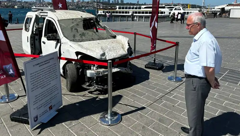 15 Temmuz: Tankın Ezdiği Araçlar Sergisinde Tarihi Anlar Yeniden Yaşanıyor