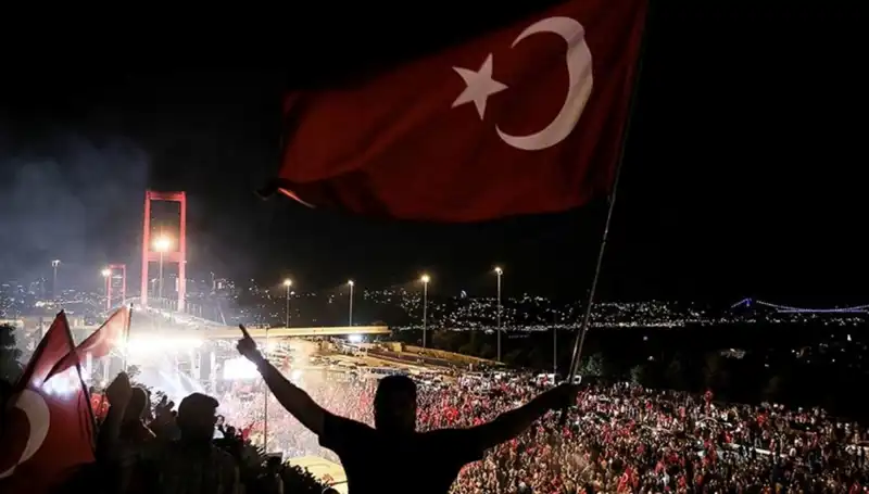 15 Temmuz’un Anısına: "En Uzun Gece" Külliye’de Sahnelenecek!