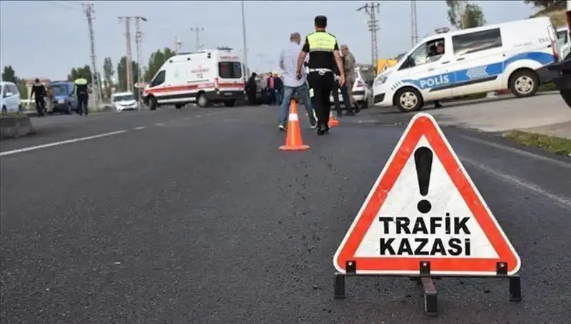 Tekirdağ'da Kontrolden Çıkan Araç Bariyere Çarptı: 1 Kişi Hayatını Kaybetti