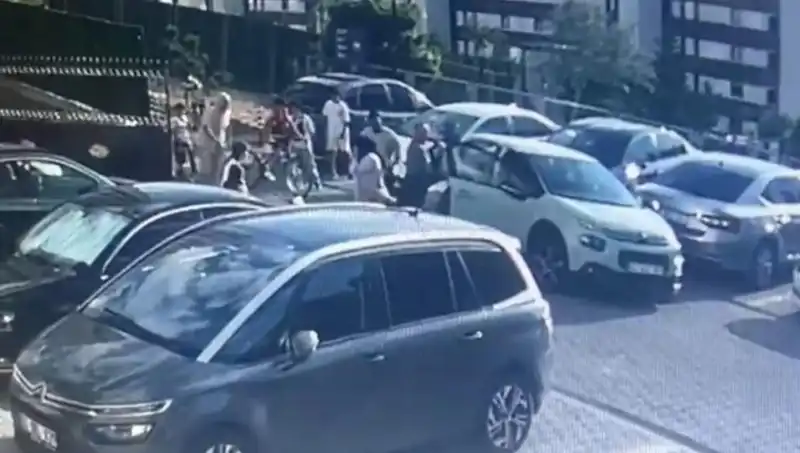 Eşi ve Yakınlarını Arabayla Ezmekten Tutuklandı: Olayın Ardındaki Gerçekler