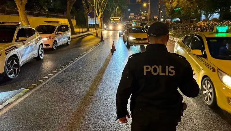 İstanbul'da "Huzur İstanbul" Uygulaması: 1011 Ülke Genelinde Gözaltı Yapıldı