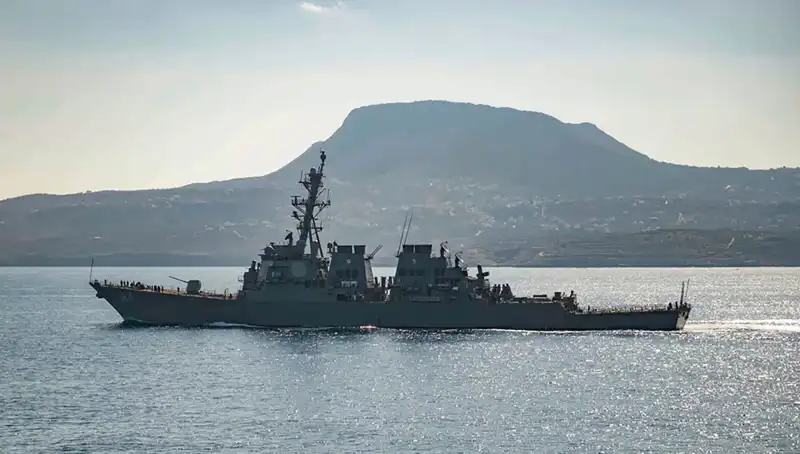 ABD Yunanistan'da Tansiyonu Artıracak Adımlara İmza Attı