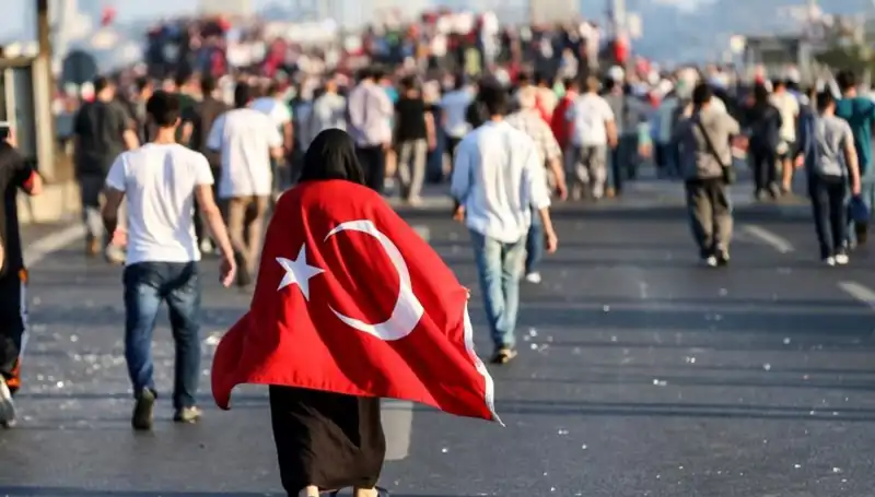 Kabine Üyelerinden 15 Temmuz'a Vatansever Mesajlar: Birlik ve Beraberlik Vurgusu