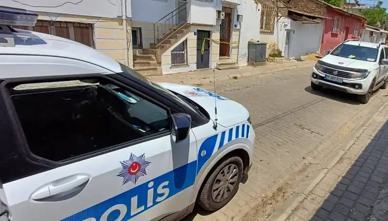Evden Gelen Kötü Kokular Şehirde Panik Yarattı, Gerçeği Öğrenince Şok Oldular