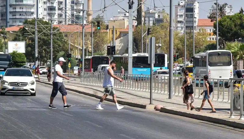 Trafikteki Hayati Tehlike: Bilinçsizlik İkinci Sıraya Yerleşti!