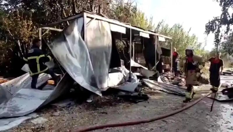 Hatay'da Konteyner Yangını: Büyük Hasar ve Sebepler Üzerine Değerlendirme
