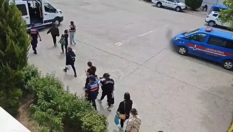 Tayland’da Kadınlara Fuhuş Vaadi: Çalışma ve Oturma İzni Gerçeği