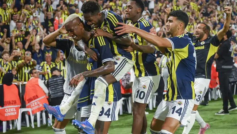 Fenerbahçe'ye Tur Gelirleriyle Büyük Gelir Kapısı Açıldı