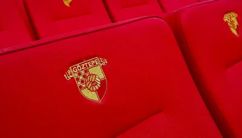 Göztepe, Gelecek Vaat Eden Junior Olaitan'la Anlaştı: Transfer Detayları!