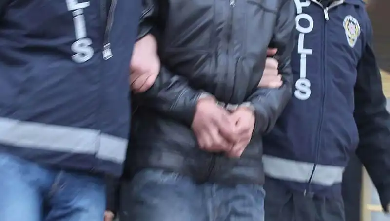 Adana'da Uyuşturucu Denetiminde 45 Şahıs Gözaltına Alındı!