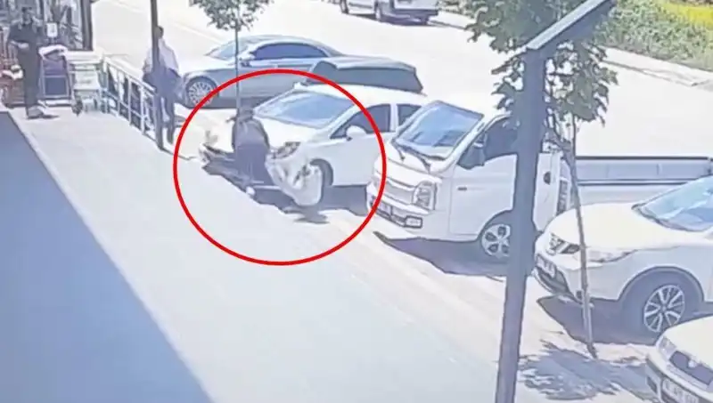 Yalova'da Lise Öğrencisinin Hayatını Kaybettiği Feci Trafik Kazası