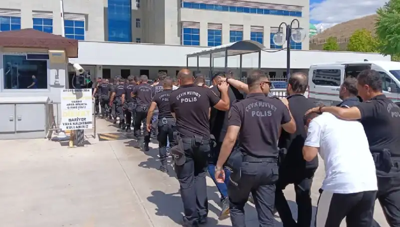 Ankara'da Avukatların Da İçinde Olduğu Tehditli Haraç Çetesi Çökertildi