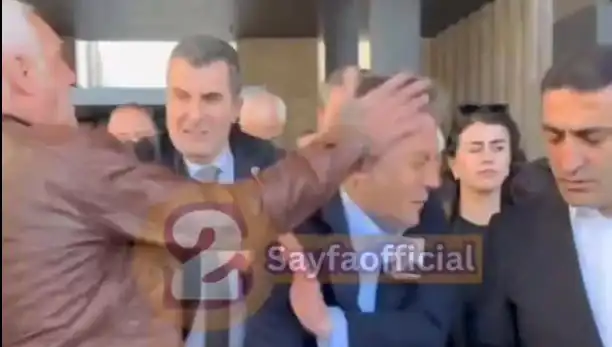Özgür Özel, AKM Çıkışında Saldırıya Uğradı: Olayın Ardındaki Gerçekler Neler?