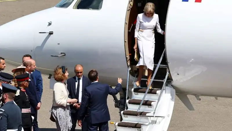 Macron Çifti Arasında Krizin Nedenleri Neler? Eşinin Tepkisi Dikkat Çekti!