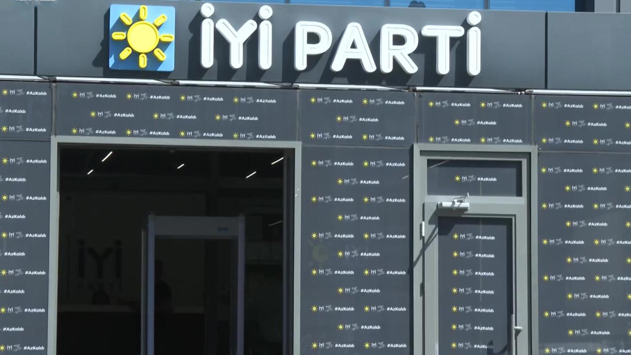 Ünal Karaman İyi Parti'den ayrıldı