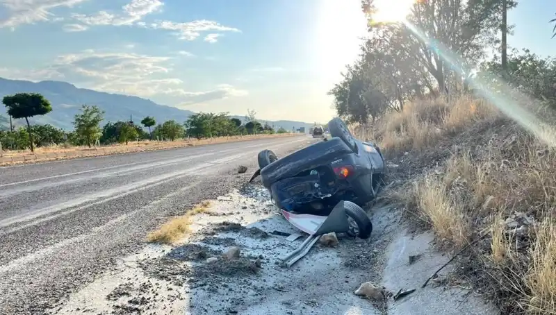 Adıyaman'da Otomobil Kazası: Takla Atan Araçta Dikkat Çeken Ayrıntılar