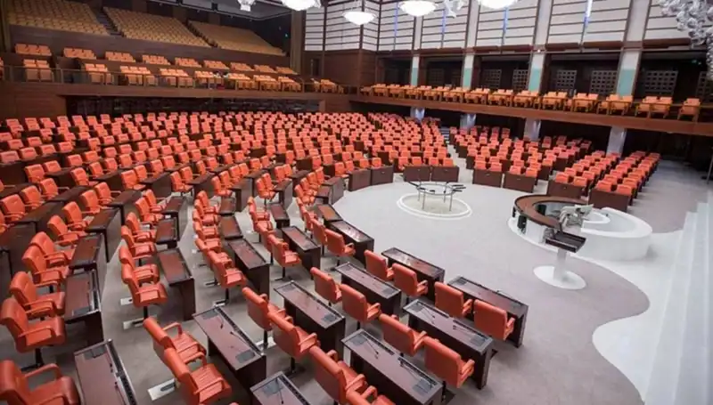 Siyasi Partilerin Bayramlaşma Programları: Hangi Parti, Ne Zaman Bir Araya Gelecek?